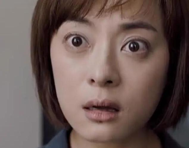 新澳门彩历史开奖记录走势图和孙俪唇下痣没了与孙俪嘴唇的痣